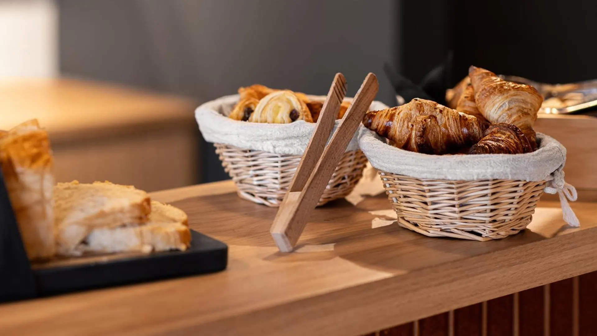 Hotel L'Adresse - Entierement Renove Saint Malo